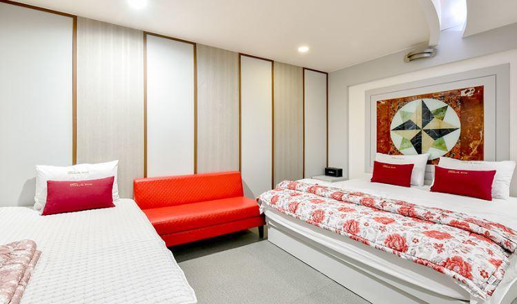 Click 21 Motel Busan Exterior photo