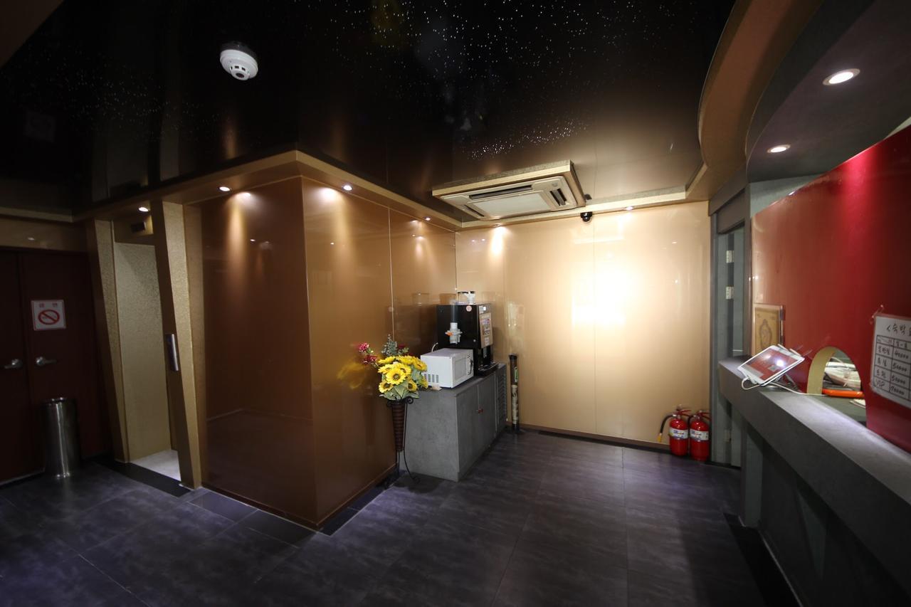 Click 21 Motel Busan Exterior photo