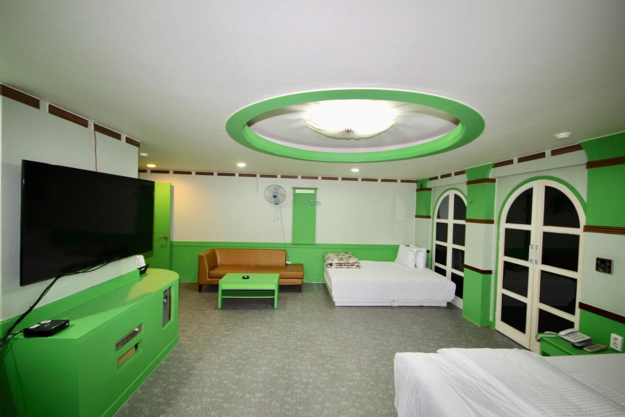 Click 21 Motel Busan Exterior photo